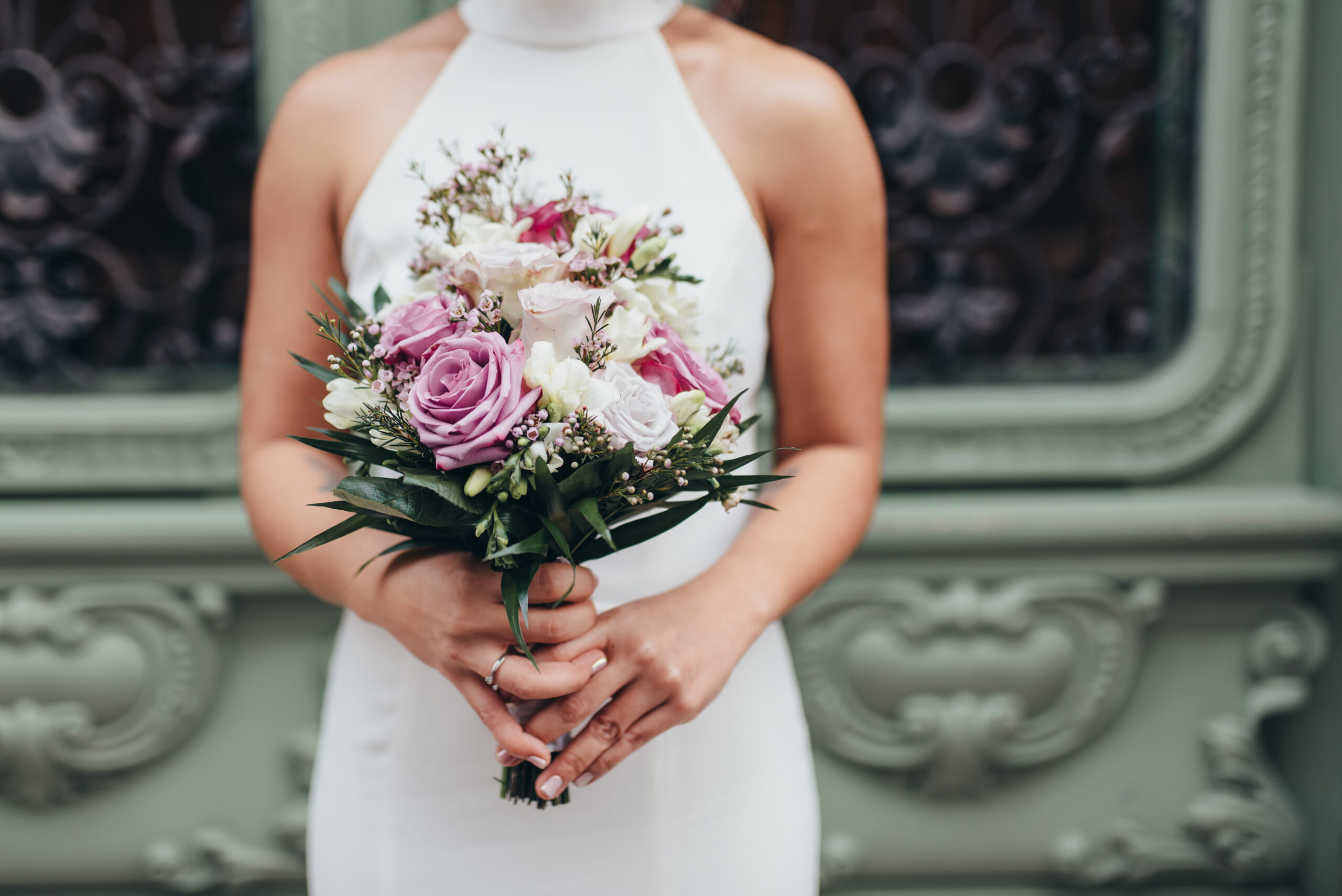 Les compositions florales de votre mariage, pensez à tout !