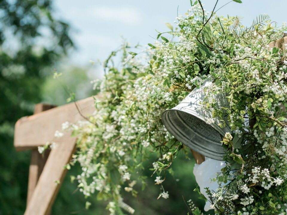 Arche de mariage fleuri